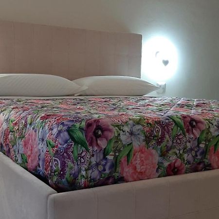 Appartamento Alecatia 2 Rome Luaran gambar